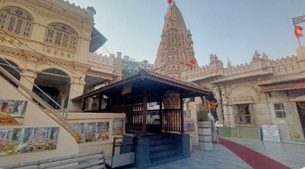 Babulnath Temple, Mumbai